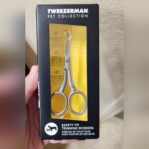 Tweezerman Pet Safety Tip Trimming Scissors